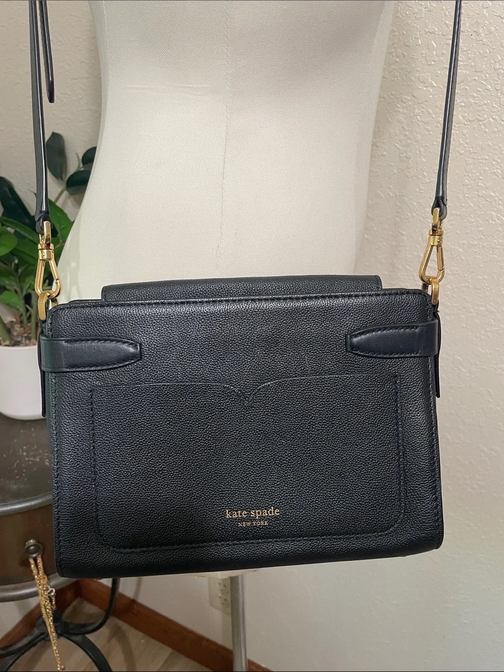 Kate Spade Black Toujours  Leather Crossbody Bag with Gold Hardware